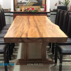 Mặt bàn gỗ lim nguyên tấm