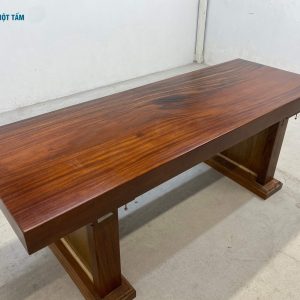 bàn gỗ lim nguyên tấm giá rẻ