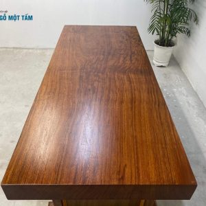 mặt bàn gỗ cẩm hồng nguyên khối