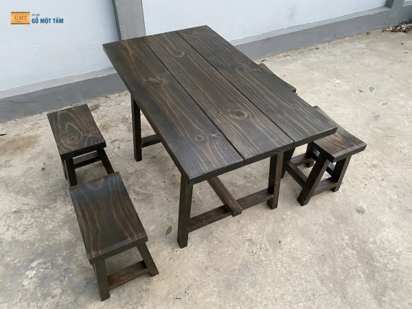 bàn gỗ thông vintage